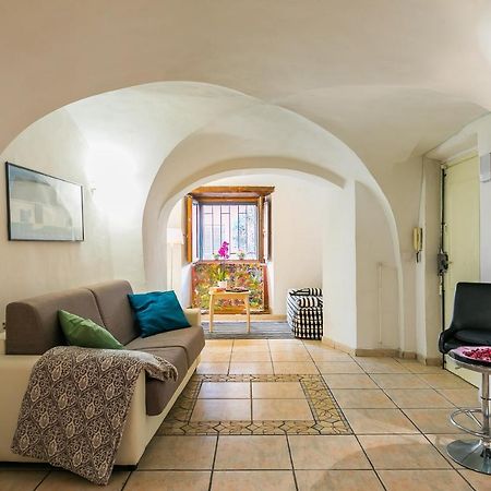 Moro 50 - Loft In Trastevere ローマ エクステリア 写真