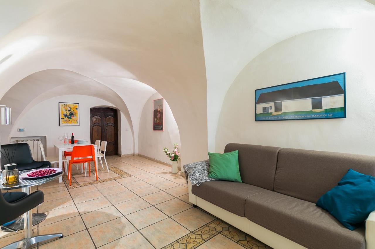Moro 50 - Loft In Trastevere ローマ エクステリア 写真