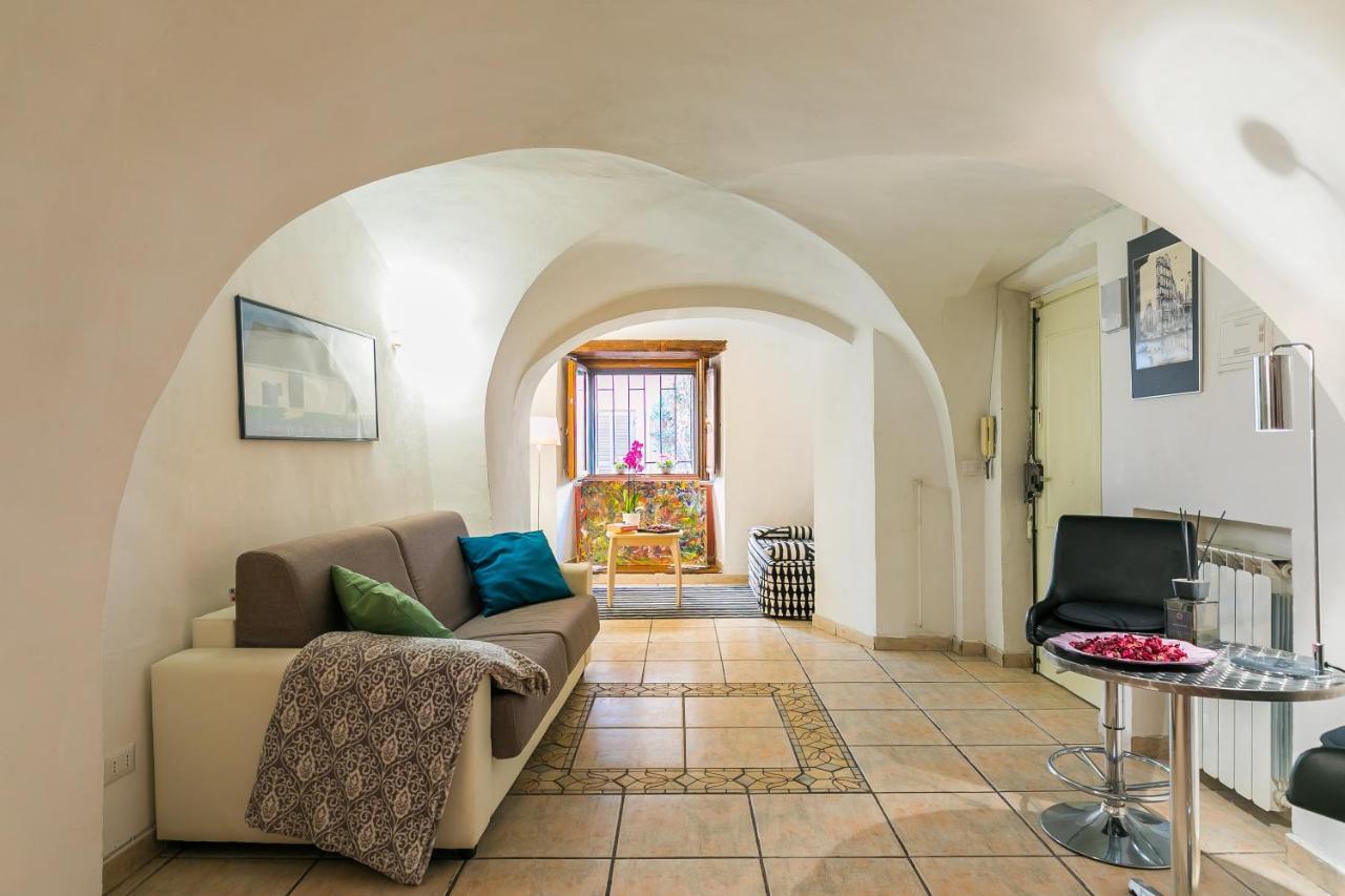 Moro 50 - Loft In Trastevere ローマ エクステリア 写真